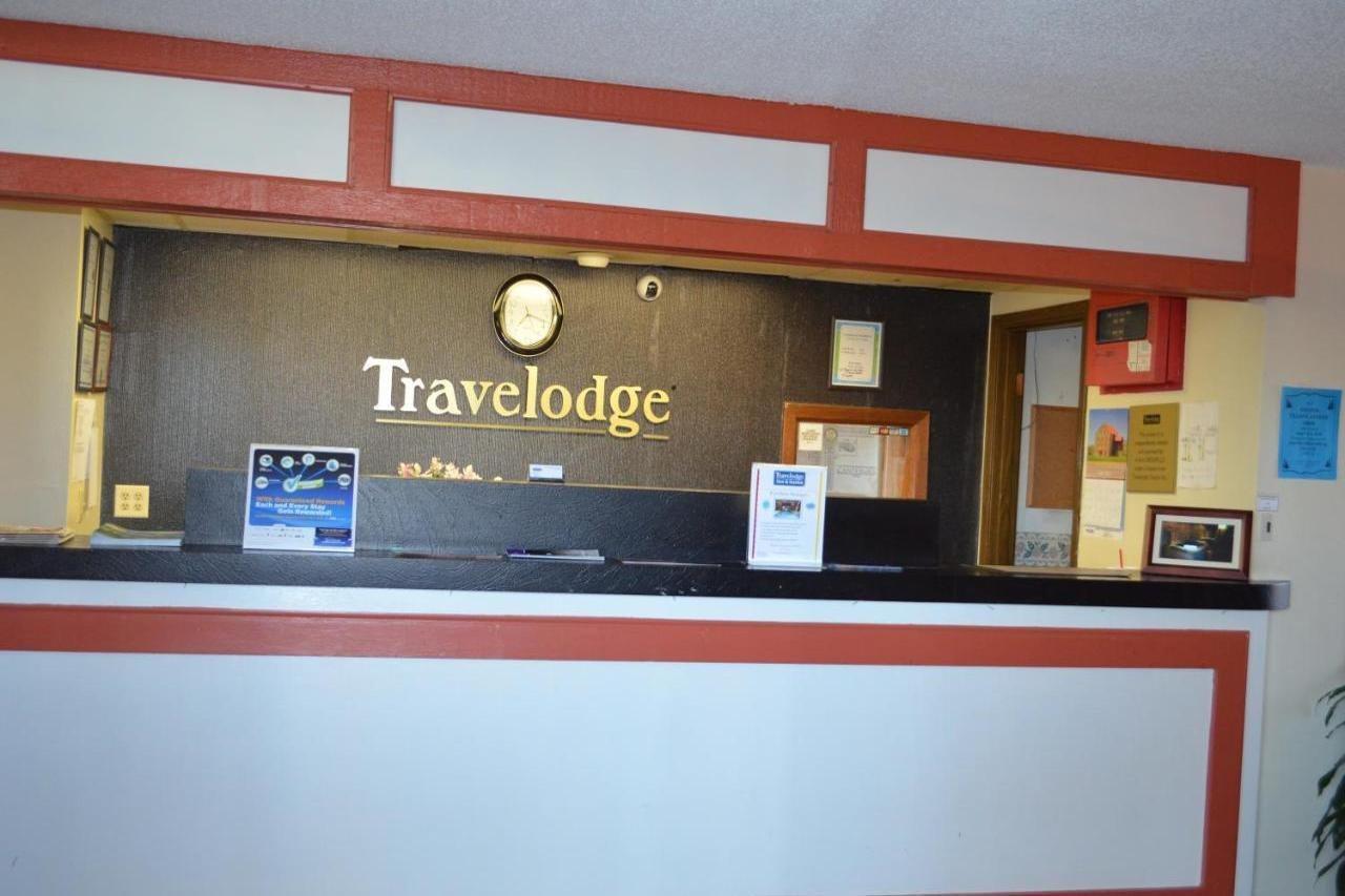 Travelodge Inn & Suites By Wyndham Muscatine מראה חיצוני תמונה