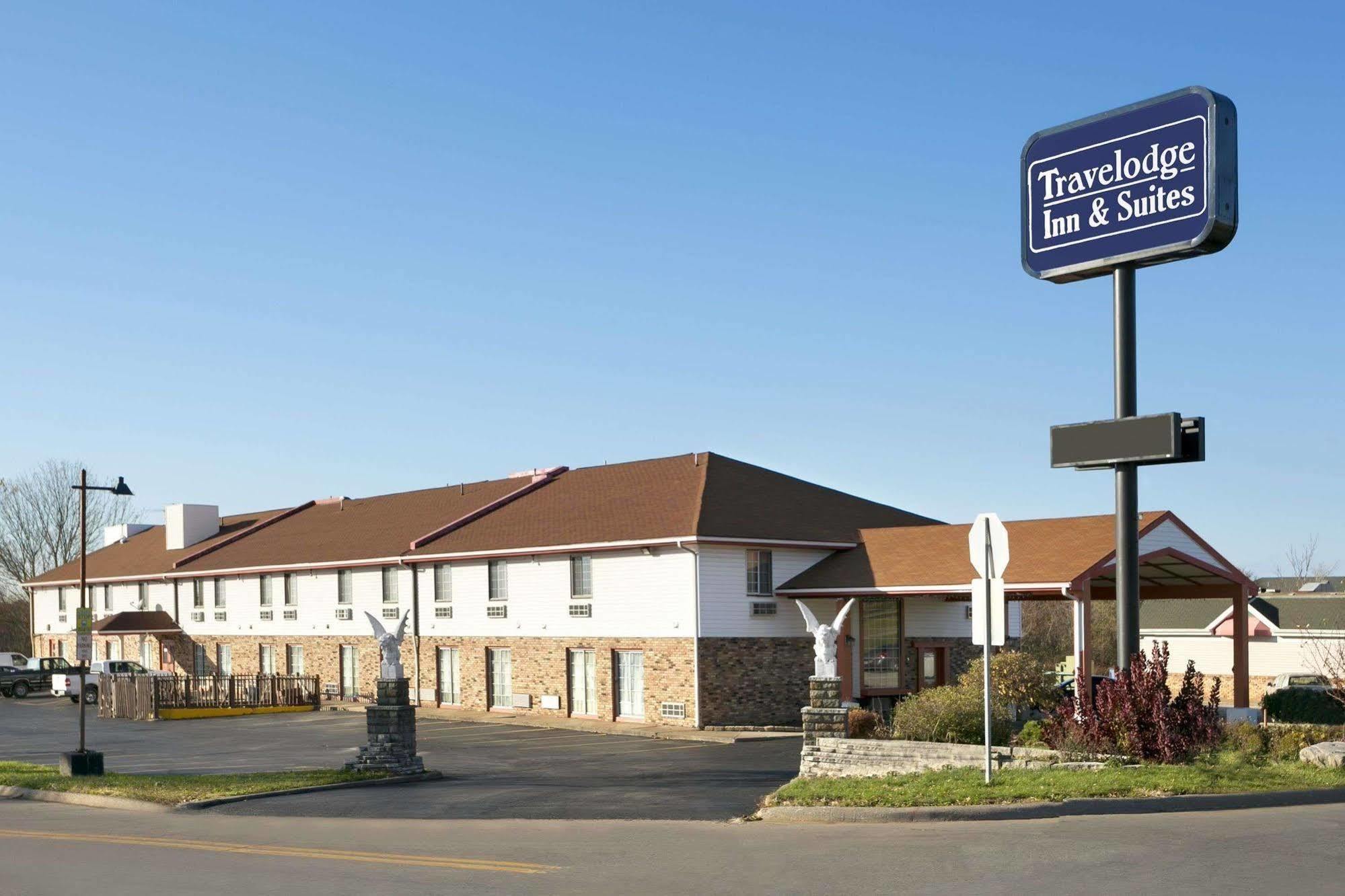 Travelodge Inn & Suites By Wyndham Muscatine מראה חיצוני תמונה